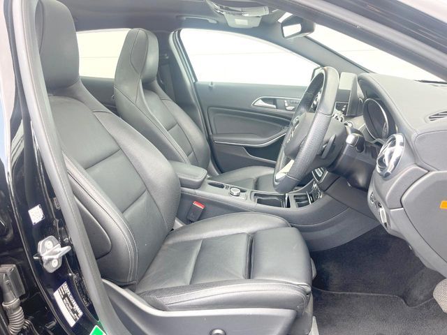 MERCEDES BENZ GLA CL 2019 Image 31