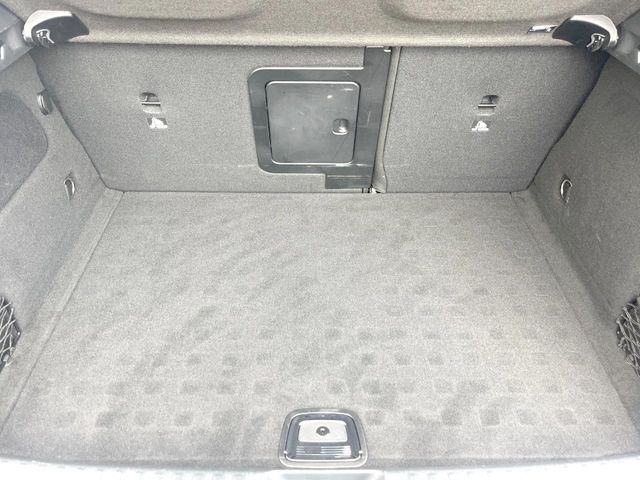 MERCEDES BENZ GLA CL 2019 Image 31