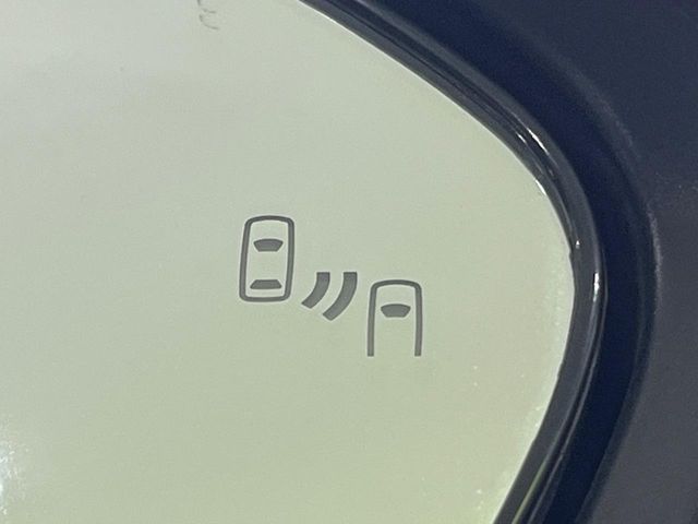 TOYOTA PRIUS 2017 Image 31