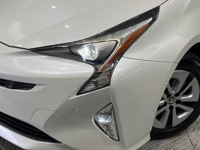 TOYOTA PRIUS 2017 Image 31