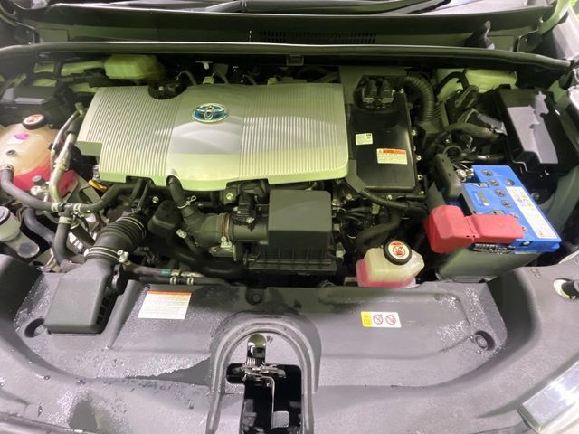 TOYOTA PRIUS 2017 Image 31