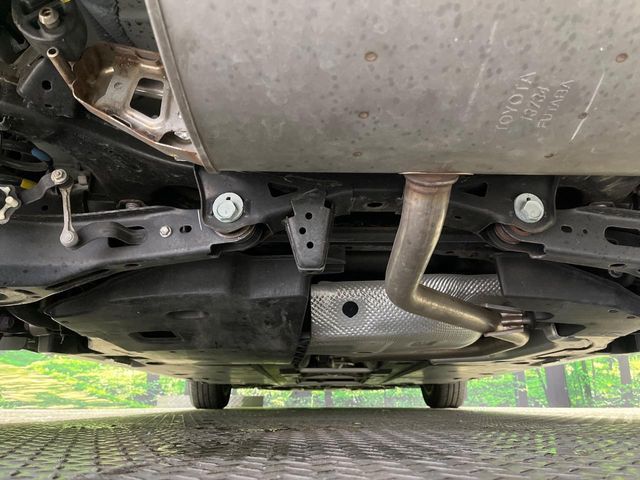 TOYOTA PRIUS 2017 Image 31