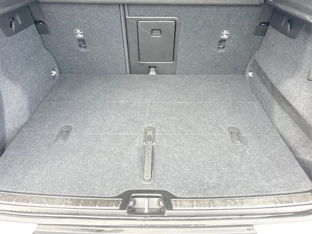 VOLVO XC40 2019 Image 31