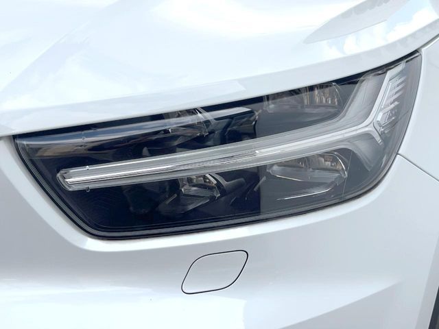 VOLVO XC40 2019 Image 31