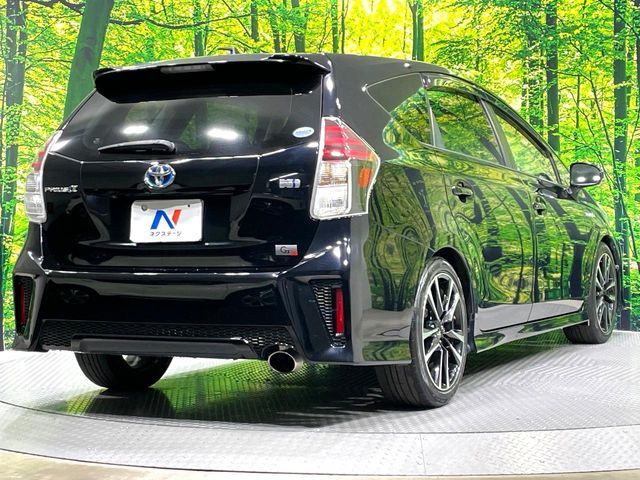 TOYOTA PRIUS ALPHA 2016 Image 31