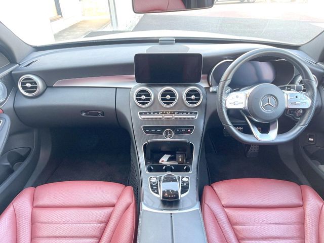 MERCEDES BENZ C CLAS 2019 Image 31