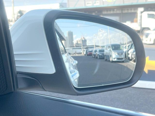 MERCEDES BENZ C CLAS 2019 Image 31