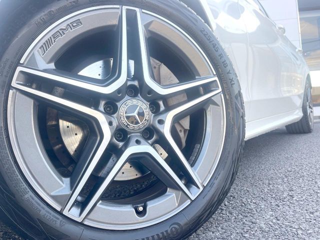 MERCEDES BENZ C CLAS 2019 Image 31