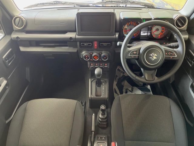 SUZUKI JIMNY NOMADE 2026 Image 31