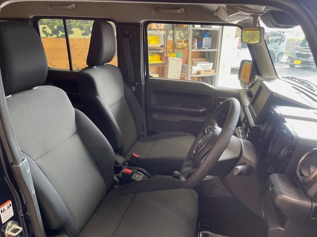 SUZUKI JIMNY NOMADE 2026 Image 31