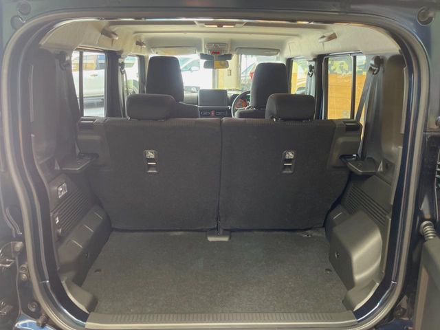 SUZUKI JIMNY NOMADE 2026 Image 31