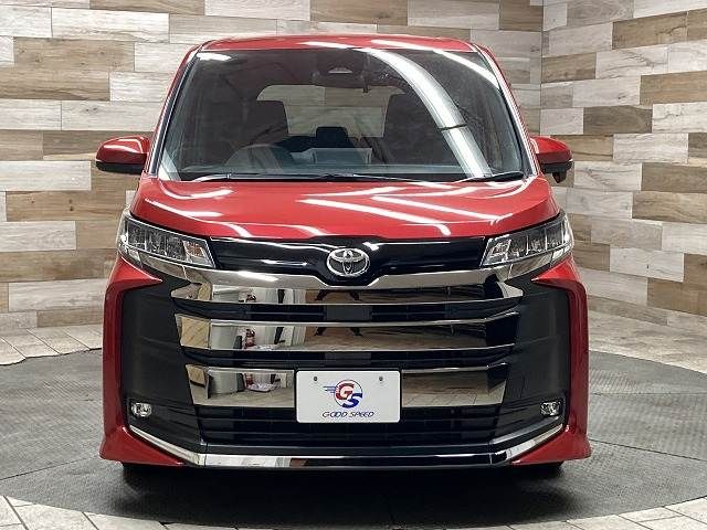 TOYOTA NOAH 2023 Image 31