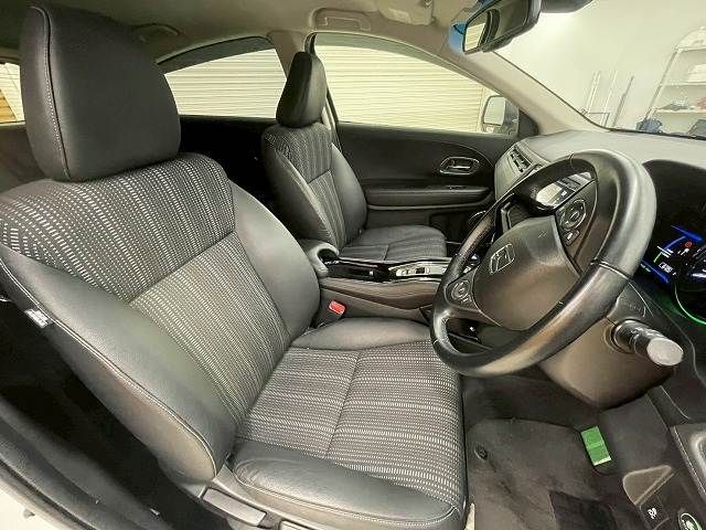 HONDA VEZEL HYBRID 2016 Image 31