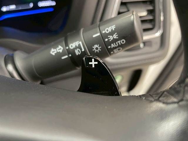 HONDA VEZEL HYBRID 2016 Image 31