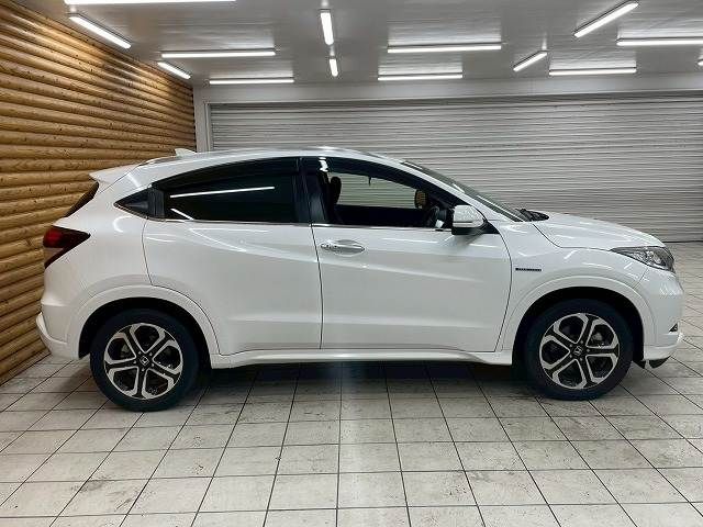 HONDA VEZEL HYBRID 2016 Image 31
