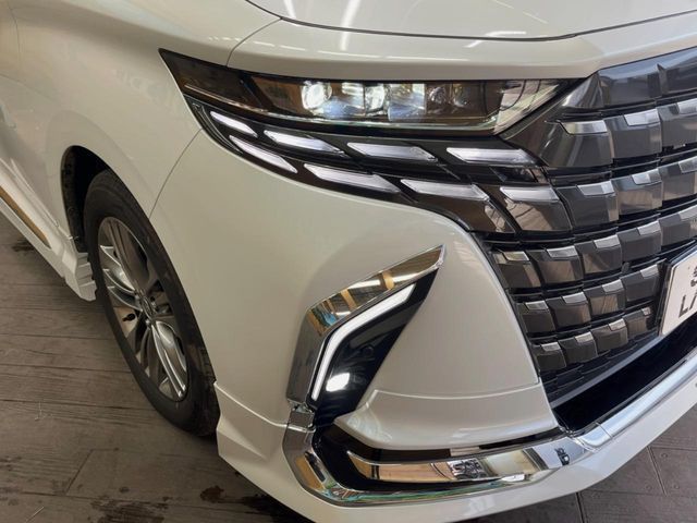 TOYOTA ALPHARD HYBRID 2024 Image 31