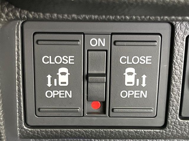 HONDA STEPWAGON E:HEV SPAD 2023 Image 31