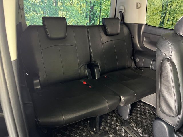 TOYOTA VOXY 2016 Image 31