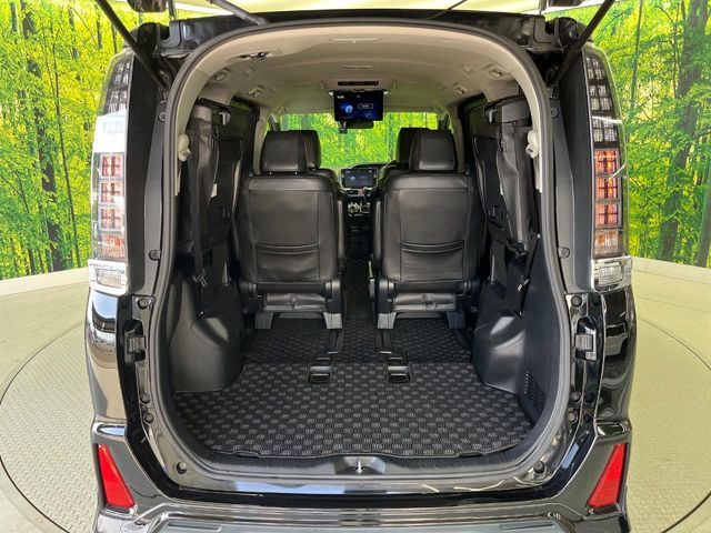 TOYOTA VOXY 2016 Image 31