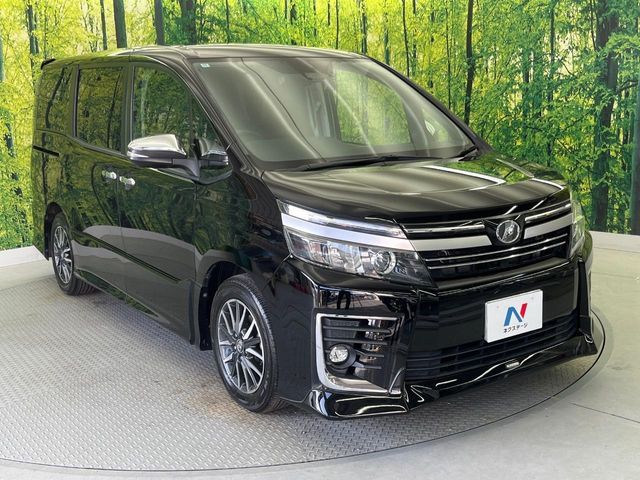 TOYOTA VOXY 2016 Image 31