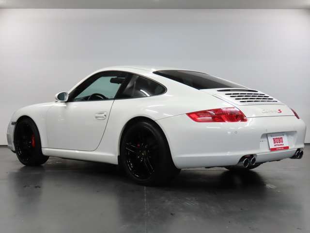 PORSCHE 911 2007 Image 31