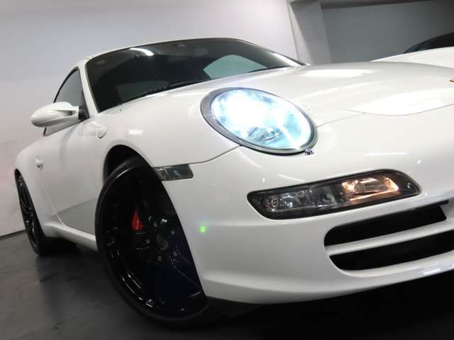 PORSCHE 911 2007 Image 31