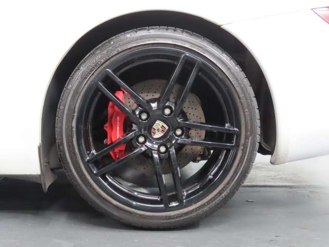 PORSCHE 911 2007 Image 31