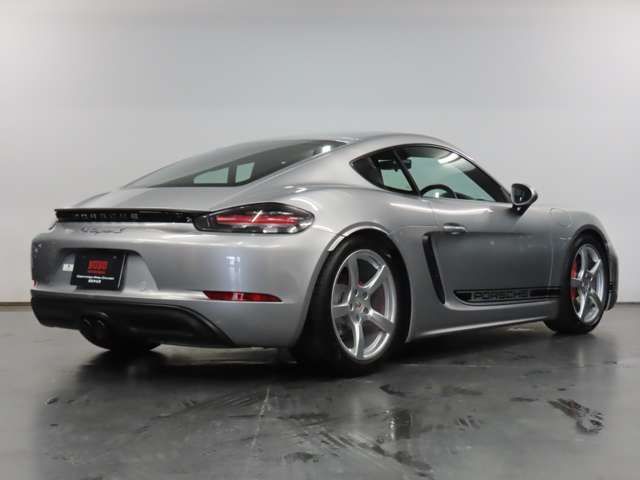 PORSCHE 718CAYMAN S 2017 Image 31