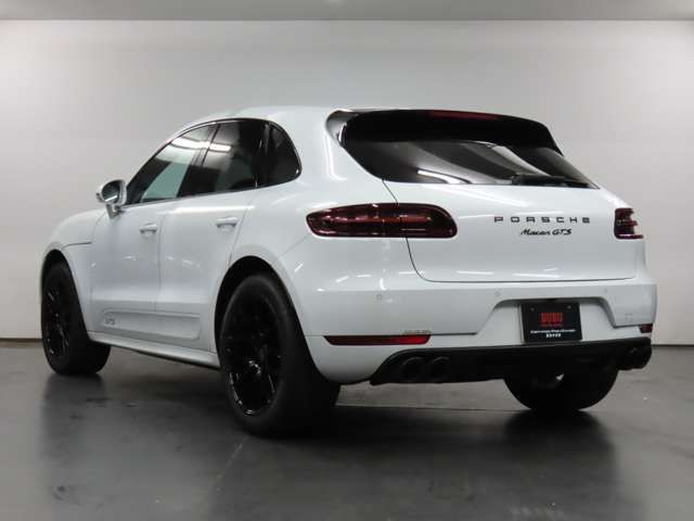 PORSCHE MACAN 2017 Image 31