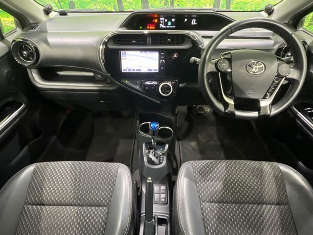 TOYOTA AQUA 2017 Image 31