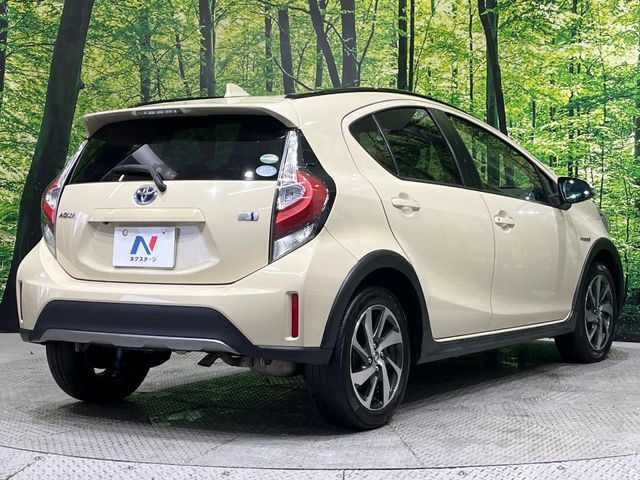 TOYOTA AQUA 2017 Image 31