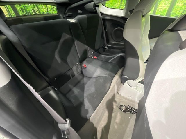 HONDA CR-Z 2010 Image 31