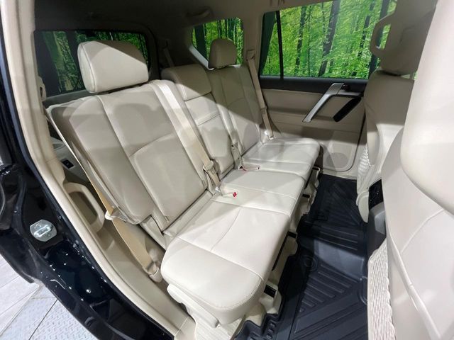 TOYOTA LANDCRUISER PRADO 2023 Image 31