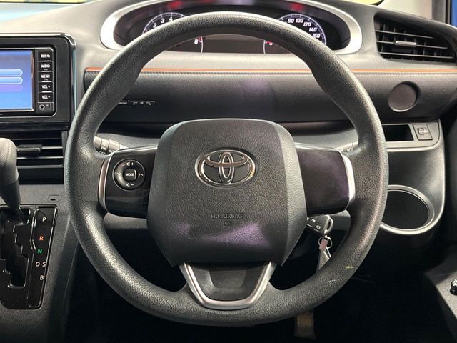 TOYOTA SIENTA 2017 Image 31
