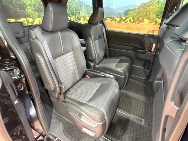 TOYOTA NOAH HYBRID 2026 Image 31