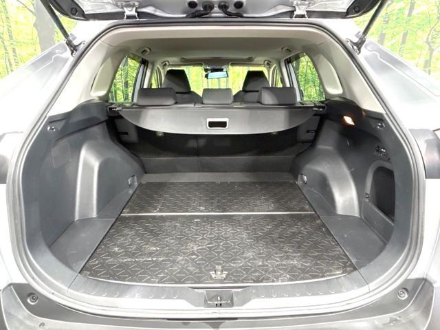 TOYOTA RAV4 HYBRID 4WD 2019 Image 31