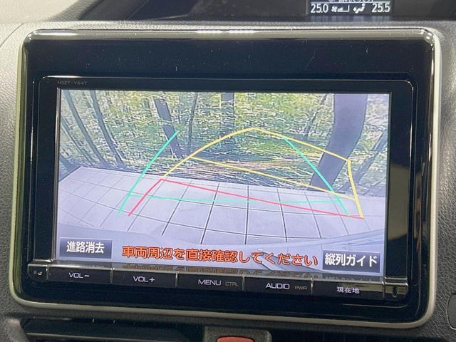 TOYOTA VOXY 2014 Image 31