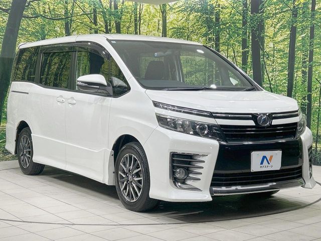 TOYOTA VOXY 2014 Image 31