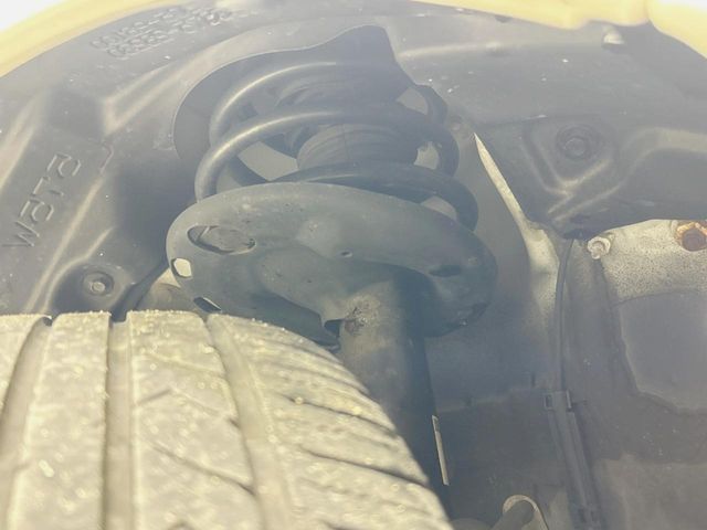 TOYOTA VOXY 2014 Image 31