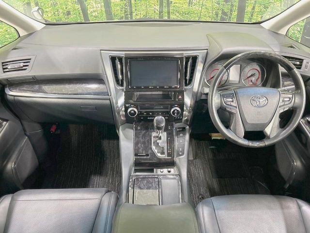 TOYOTA ALPHARD 2018 Image 31
