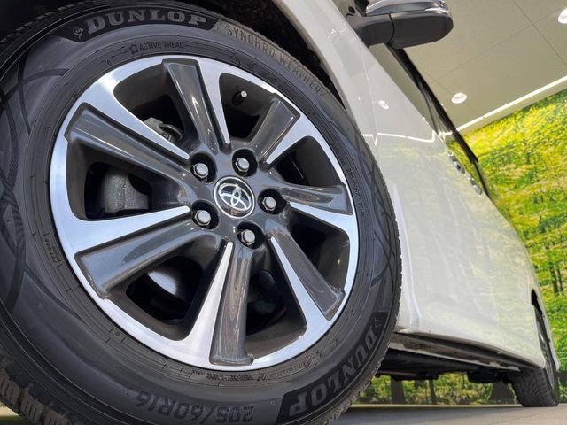 TOYOTA VOXY 2020 Image 31