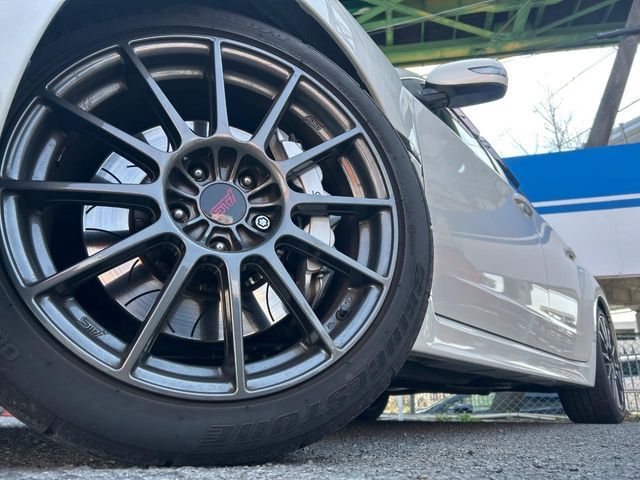 SUBARU IMPREZA WRX 5DOOR 2010 Image 31