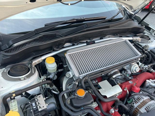 SUBARU IMPREZA WRX 5DOOR 2010 Image 31