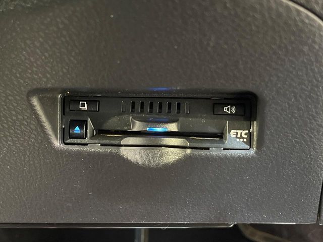 TOYOTA C-HR 2020 Image 31