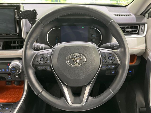 TOYOTA RAV4 HYBRID 4WD 2022 Image 31