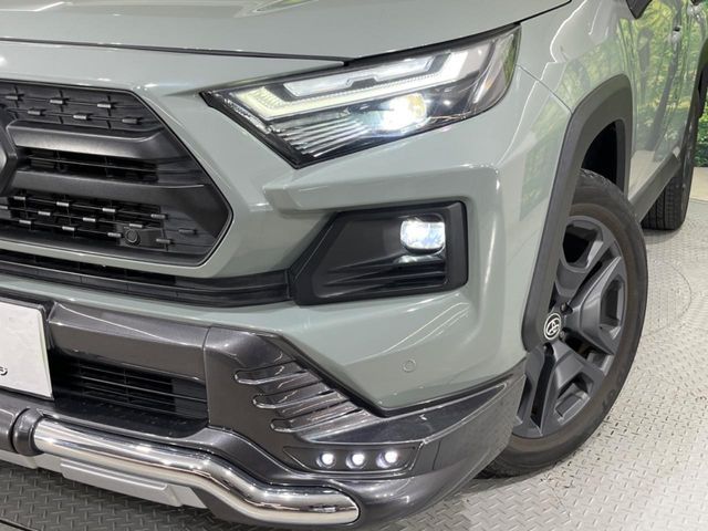 TOYOTA RAV4 HYBRID 4WD 2022 Image 31