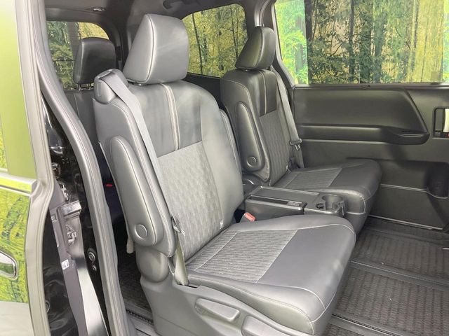 TOYOTA NOAH 2024 Image 31