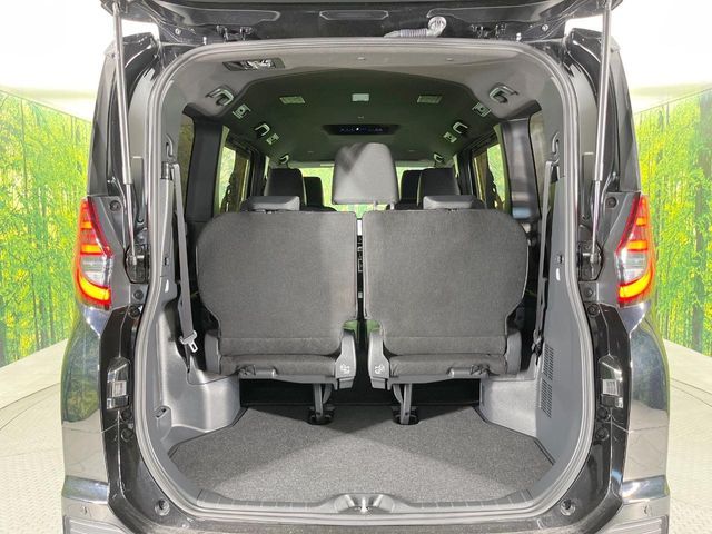 TOYOTA NOAH 2024 Image 31