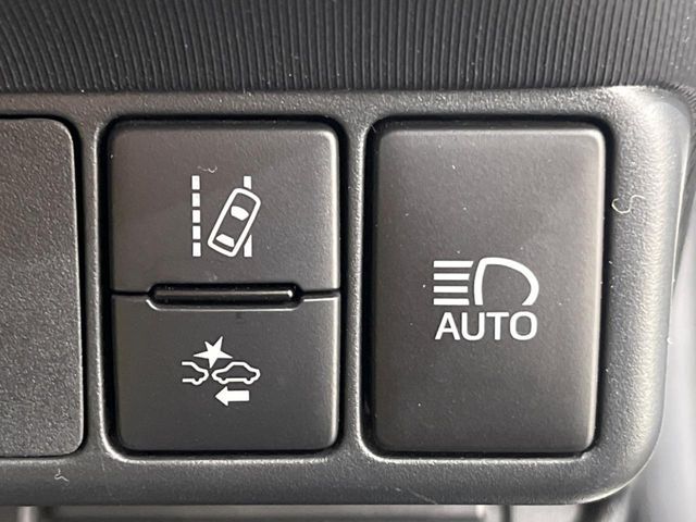 TOYOTA AQUA 2018 Image 31