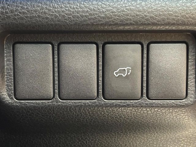 TOYOTA HARRIER HYBRID 2014 Image 31